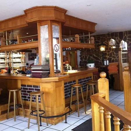 알트 벨하이든 3*