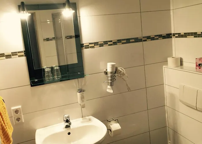 Отель Alt Wehlheiden 3*